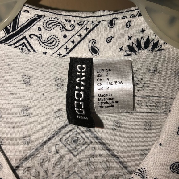 H&M Patterned top - Picture 2 of 2